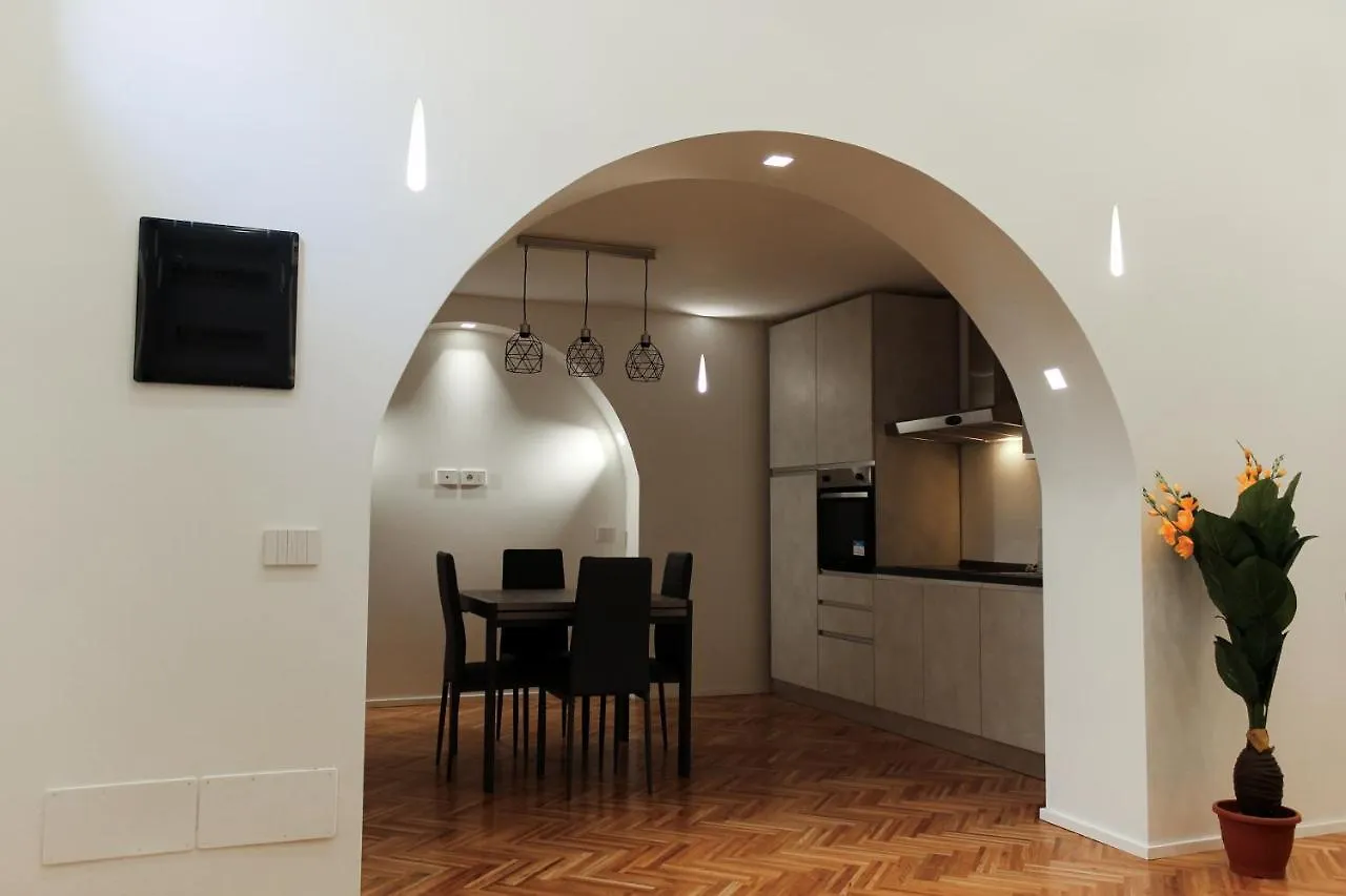 Attia Residence Wifi - Duomo In 10 Min Милан